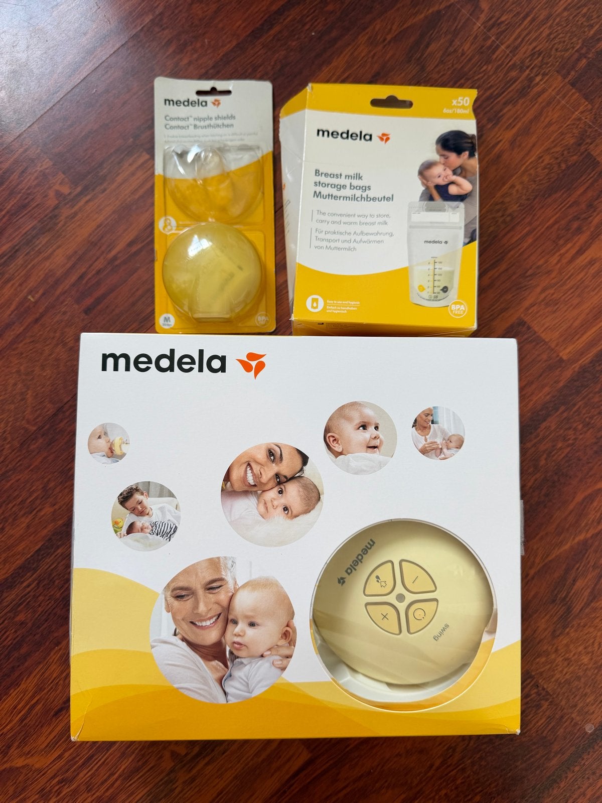 Medela Swing borstkolf set met accessoires, Kinderen en Baby's, Ophalen, Gebruikt
