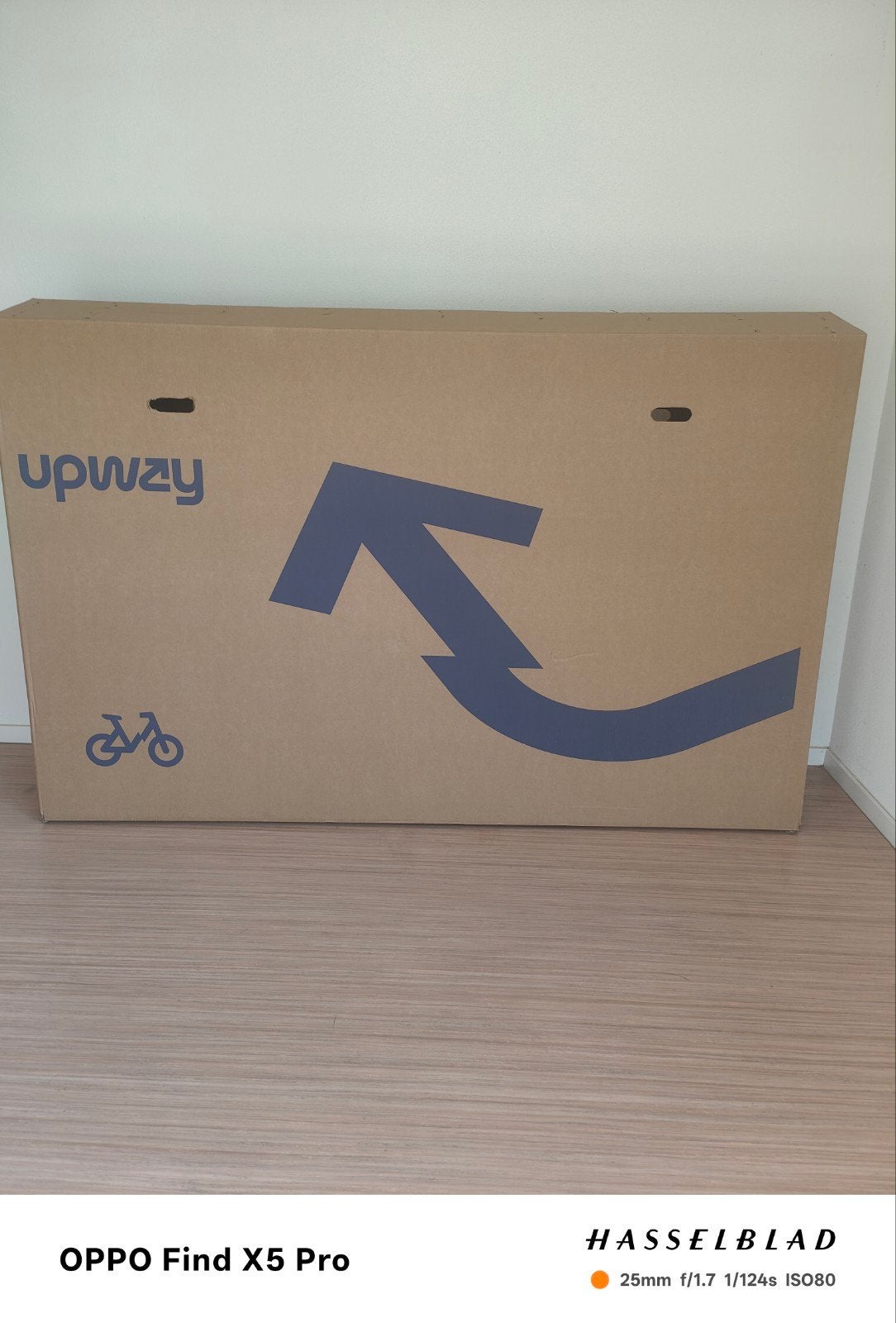 Gratis fiets doos., Ophalen