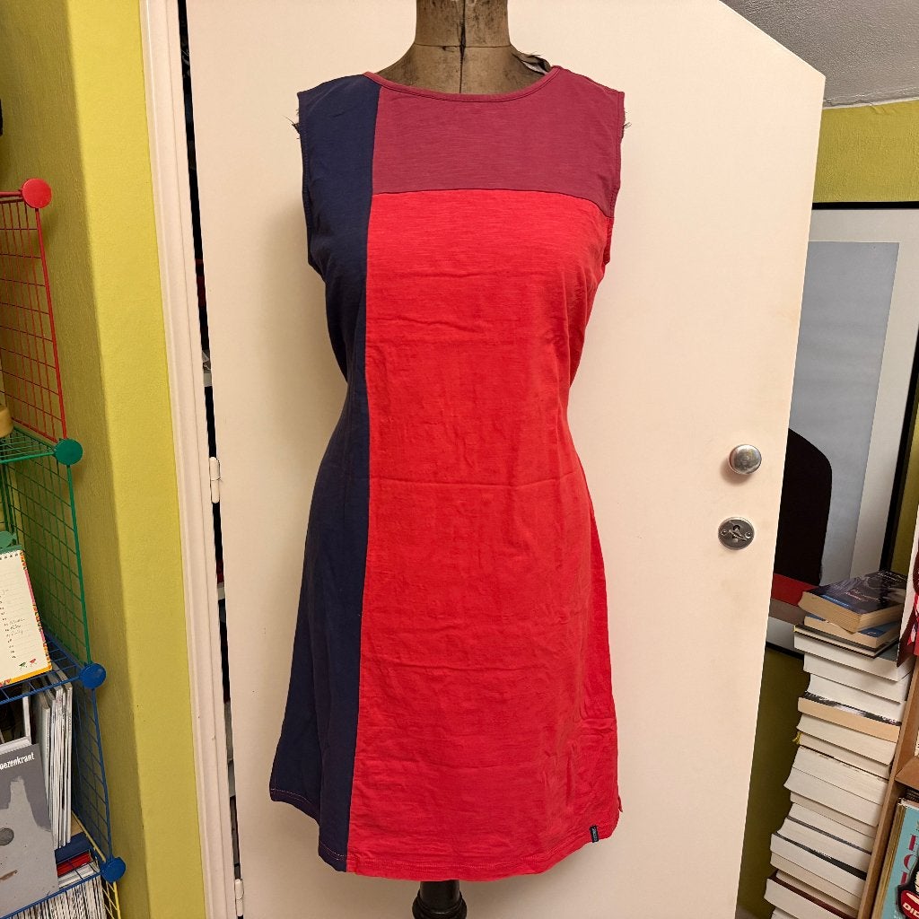 Tranquillo jurk Mt L = 40, Kleding | Dames, Jurken, Maat 38/40 (M), Tranquilo, Zo goed als nieuw, Onder de knie