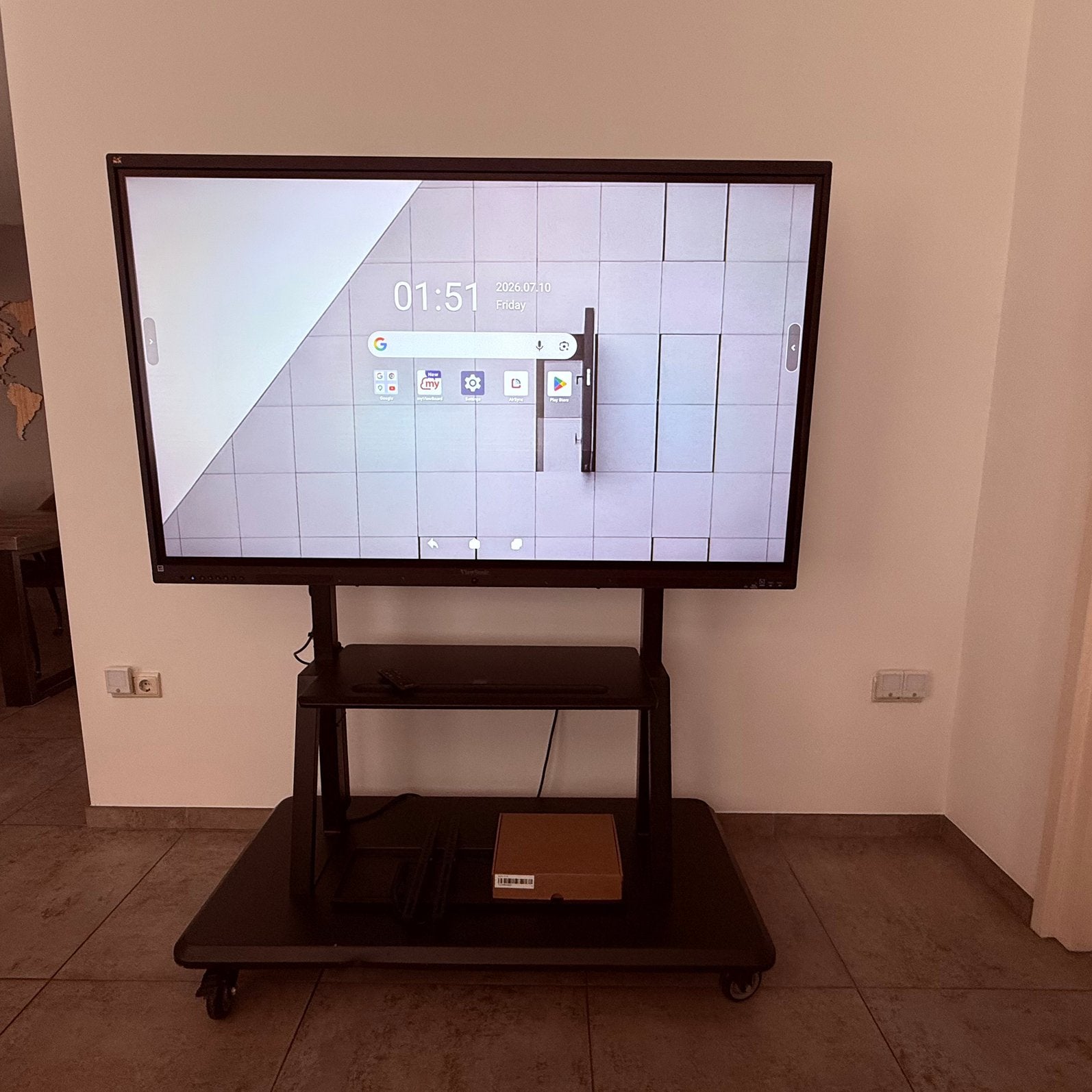 65” 4K Touchscreen, 2.1 speakers, 8 aray microfoon  - ZGAN, Computers en Software, Tekentablets, Ophalen, Multi-touch, Zo goed als nieuw