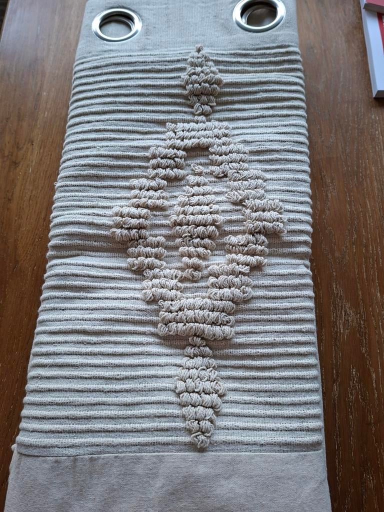 Geweldig mooi gordijn,  ecru kleur, Ophalen of Verzenden, Nieuw, Minder dan 100 cm