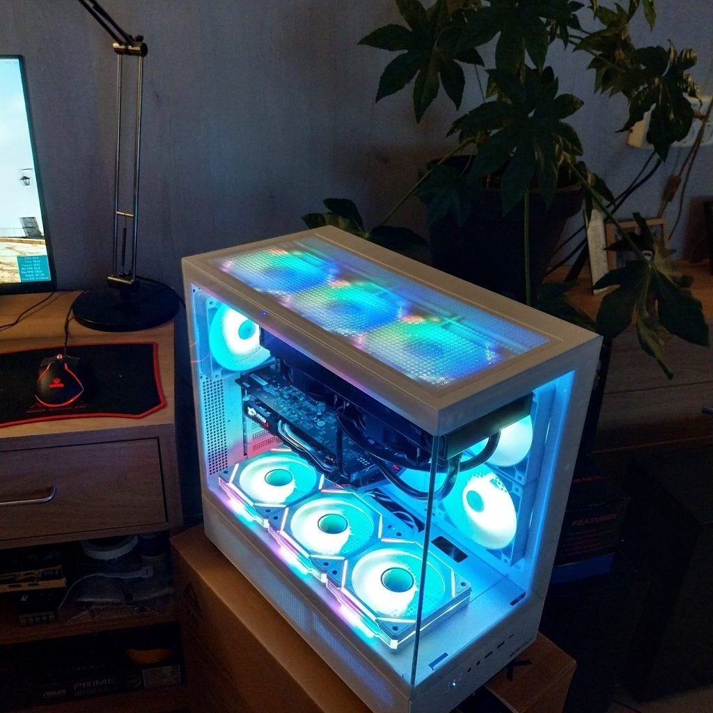 Mooie snelle game pc., Computers en Software, Desktop Pc's, Ophalen, ASUS, Zo goed als nieuw, 2 TB