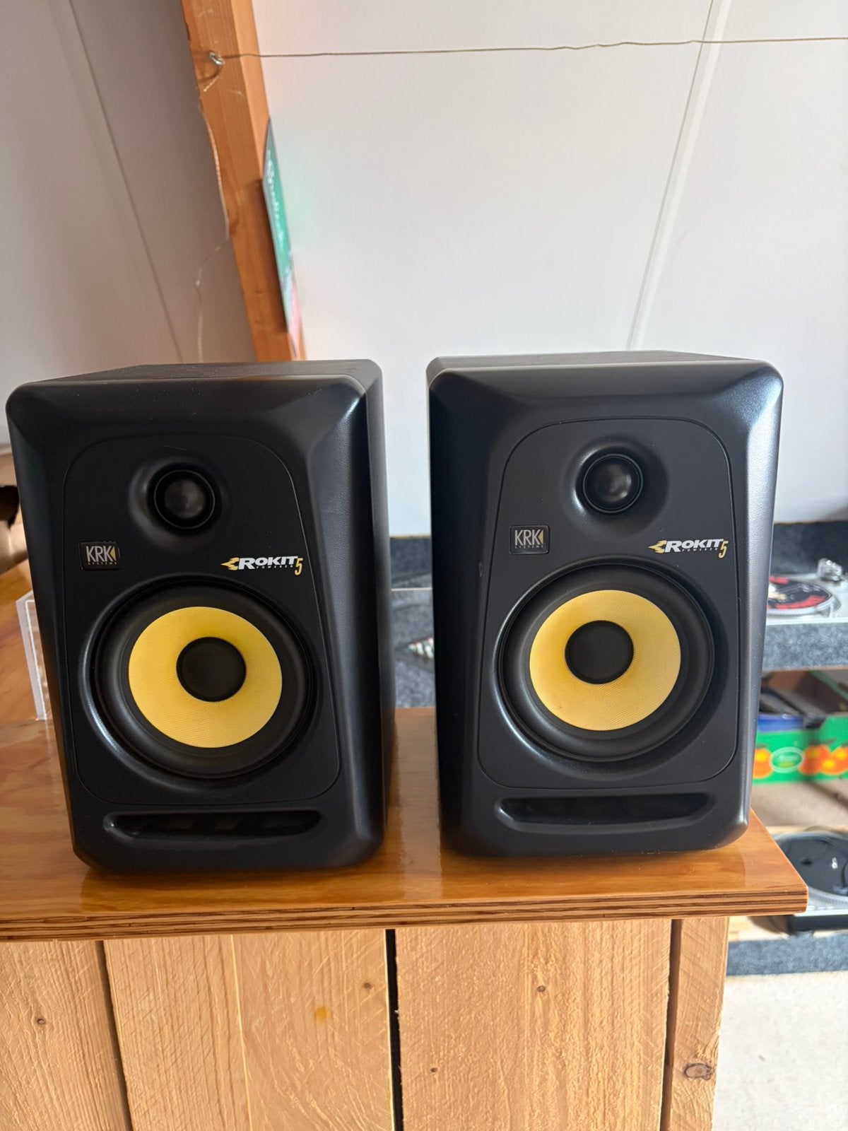 Krk rokit 5, Ophalen of Verzenden, Zo goed als nieuw, Studiomonitor, KRK