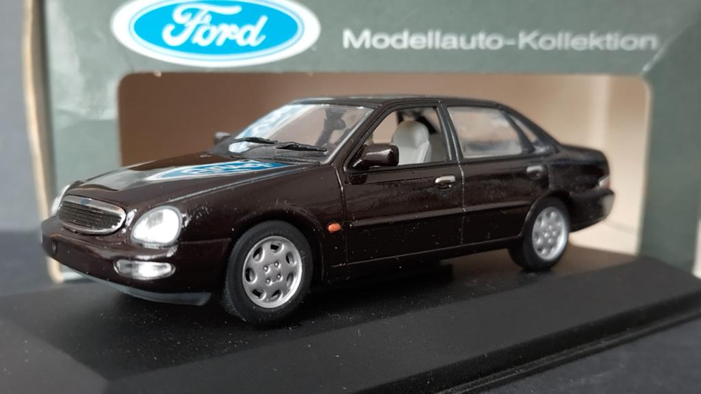 Ford Scorpio 1:43 Minichamps Pol, Hobby en Vrije tijd, Modelauto's | 1:43, Auto, Verzenden, ., Zo goed als nieuw