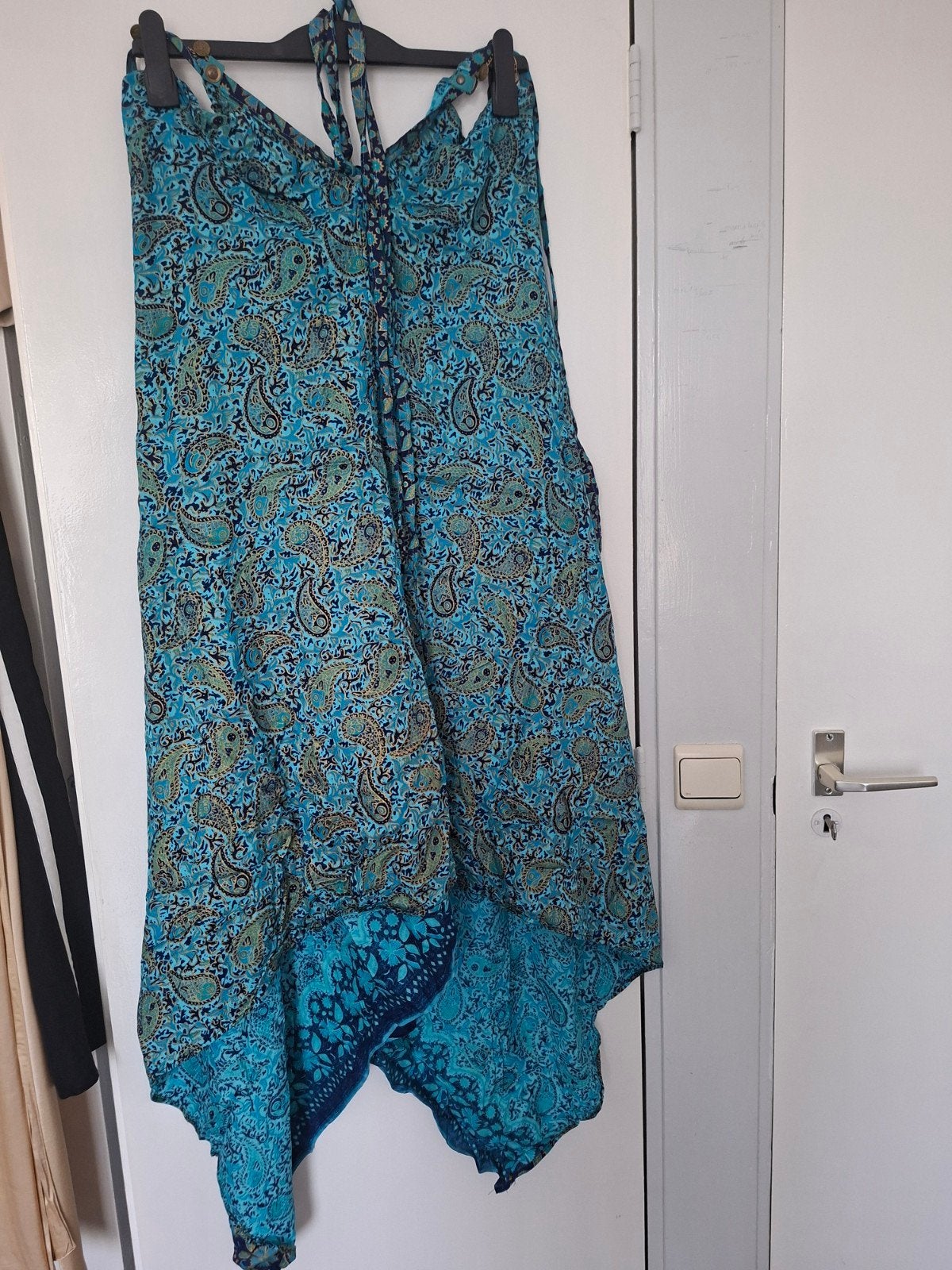 Mooie zomerjurk Melissimo met print. One size. Zgan, Kleding | Dames, Ophalen of Verzenden, Zo goed als nieuw