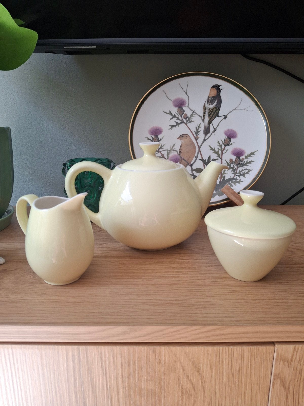 Regout Theepot met Roomstel - Pastel Geel puntgaaf, Ophalen of Verzenden
