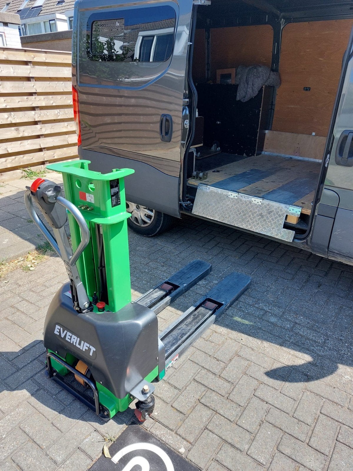 vol elektrisch meeneemstapelaar 1000kg ideaal voor in de bus, Ophalen, Zo goed als nieuw, Overige typen