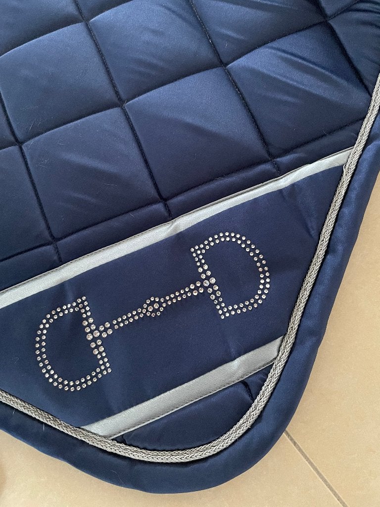 paardrijdekjes (2 stuks, blauw en zwart), Dressuurdekje, 0 g, Zo goed als nieuw, Anatomisch gevormd