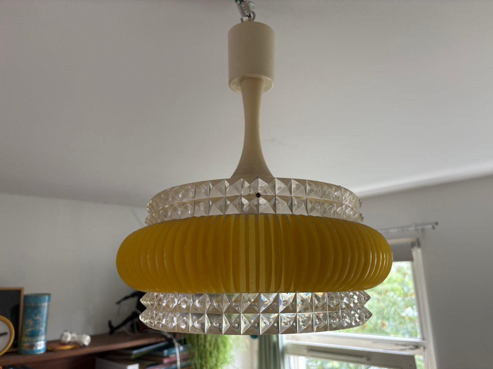 Vintage gele hanglamp uit België, Vintage, Zo goed als nieuw, Glas, E27 (groot)