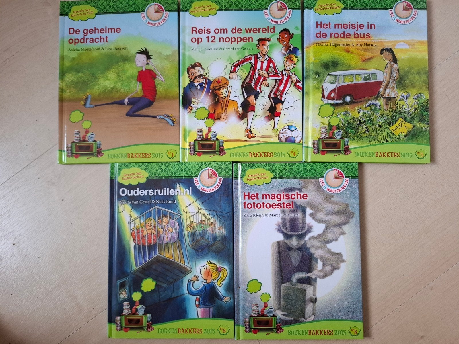 5 boeken uit Serie Boekenbakkers 2013, Ophalen of Verzenden, Fictie algemeen