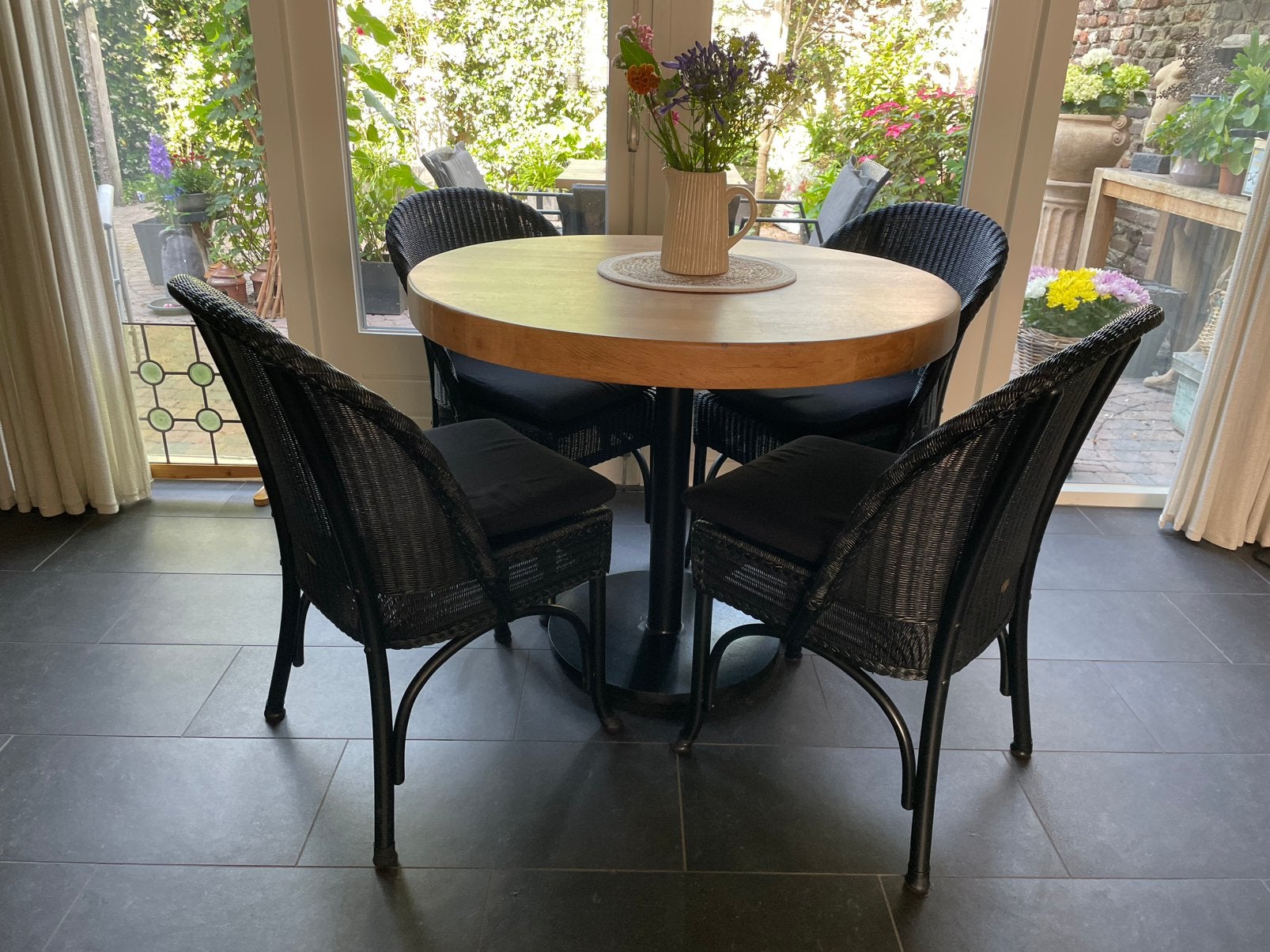 6 eetkamerstoelen Lloyd Loom, Ophalen, Zwart, Riet of Rotan, Zo goed als nieuw