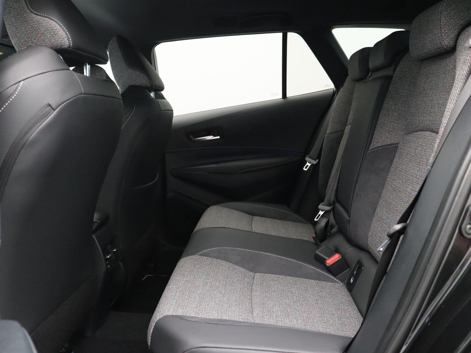 Toyota Corolla Touring Sports Hybrid 140 Dynamic | Stoel, St, Dealer onderhouden, Gebruikt, Corolla, Zwart