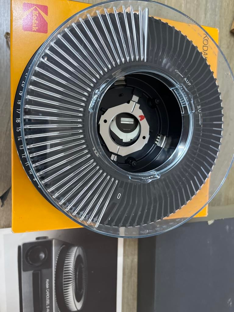 Kodak Carrousel Diamagazijn - 2 nieuw, 1 gebruikt, Audio, Tv en Foto, Diaprojectors, Ophalen of Verzenden, Zo goed als nieuw