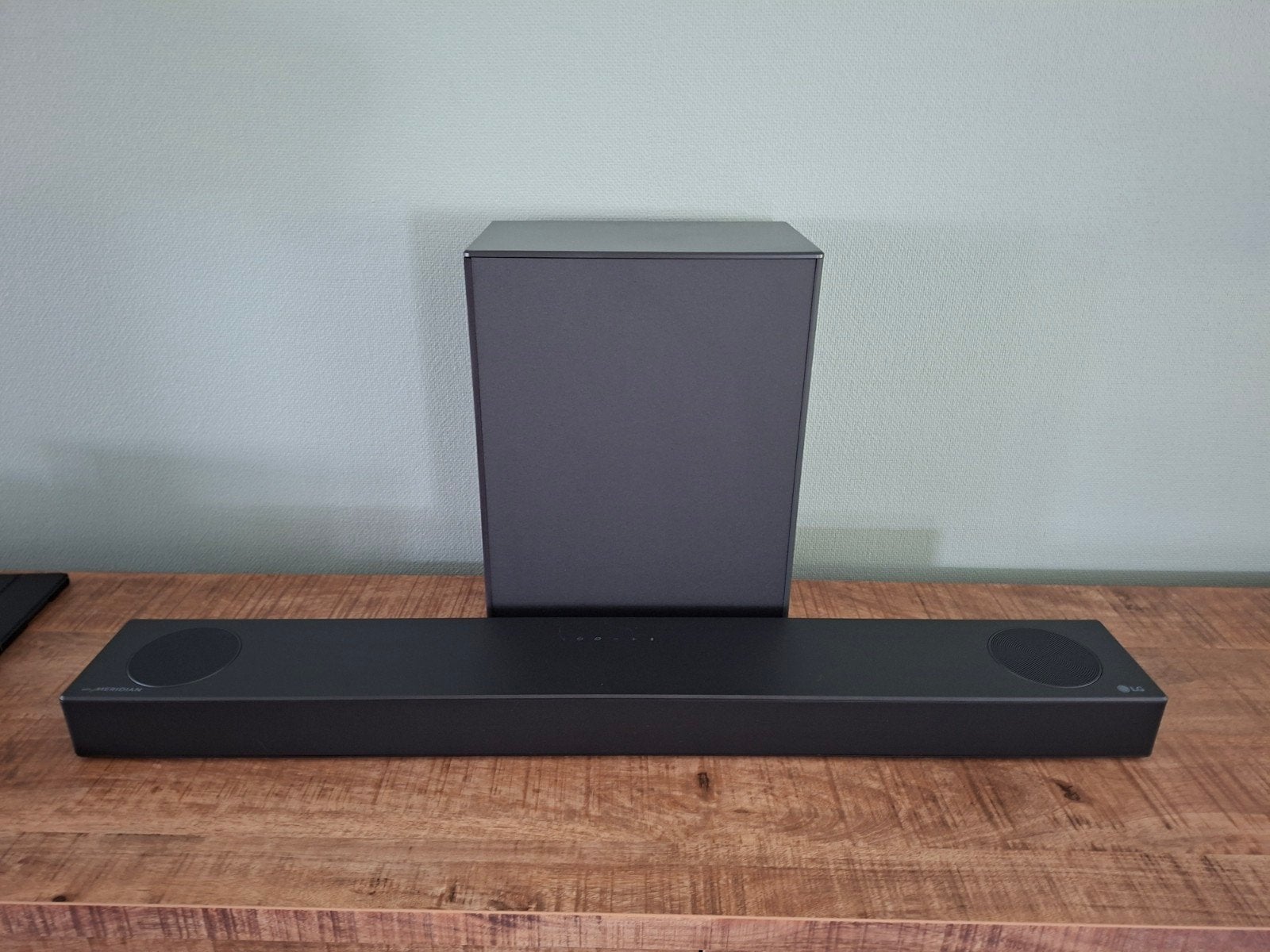 LG Soundbar SPQ7B-W met draadloze subwoofer, Ophalen of Verzenden, Bluetooth, Zo goed als nieuw