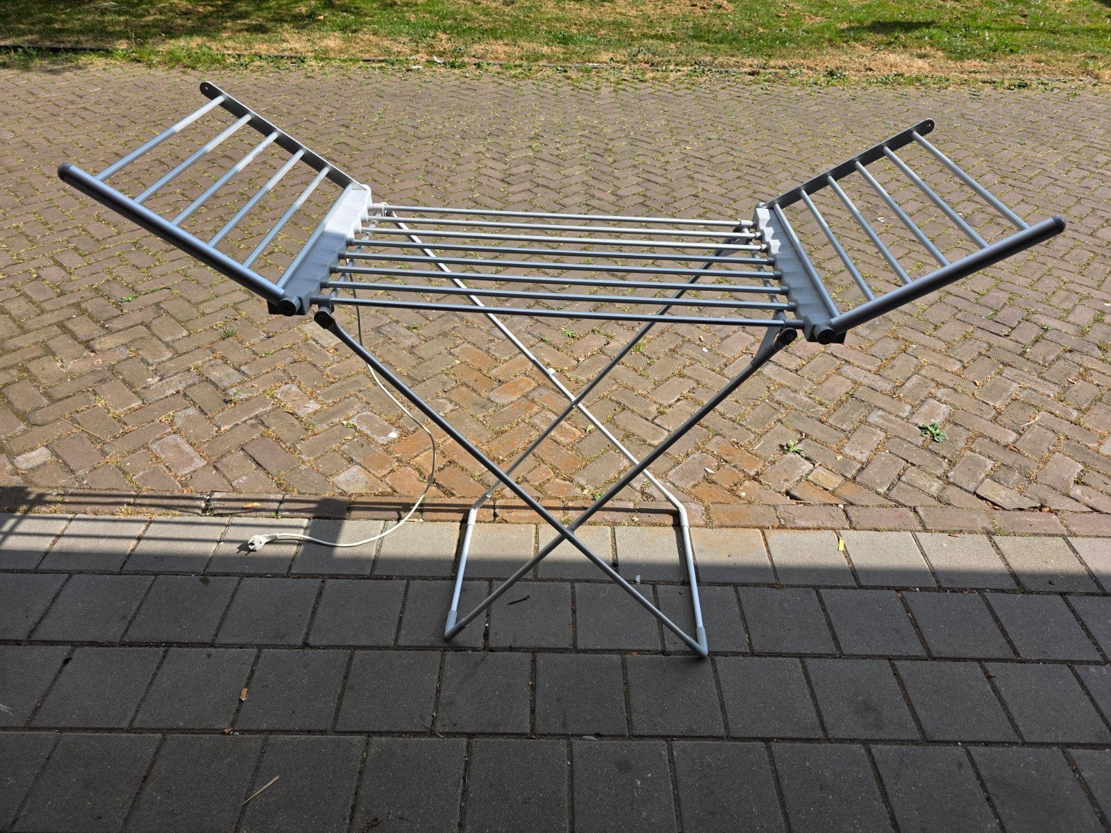 Elektrisch Verwarmd Droogrek - Opvouwbaar met Vleugels, Z, Ophalen of Verzenden, Zo goed als nieuw, X