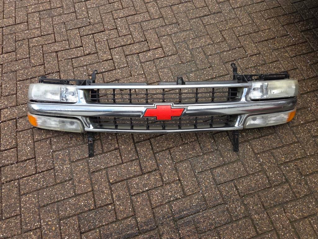 Chevrolet gmc suburban tahoe pick-up gril, Auto-onderdelen, Ophalen, Gebruikt, Chevrolet