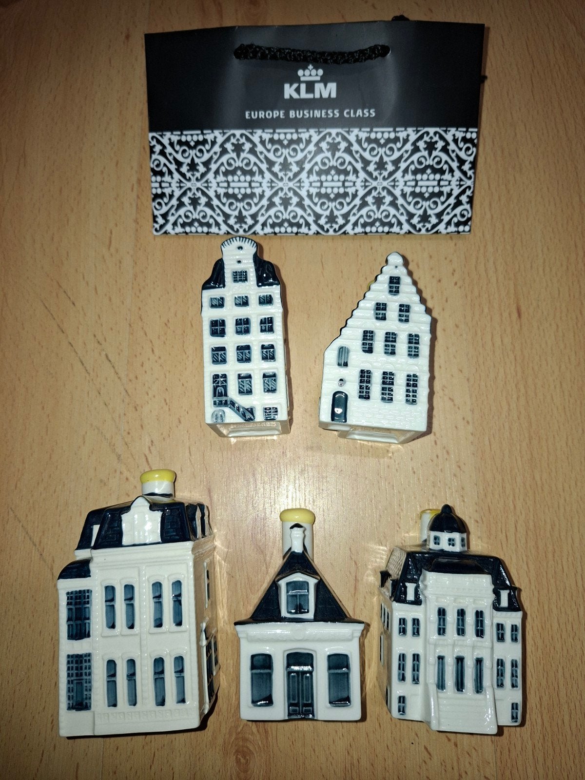 KLM huisjes "kreukeltjes" - De set of per stuk, Verzamelen, KLM Huisjes, Ophalen of Verzenden, Nieuw, 81 t/m 91, Gevuld