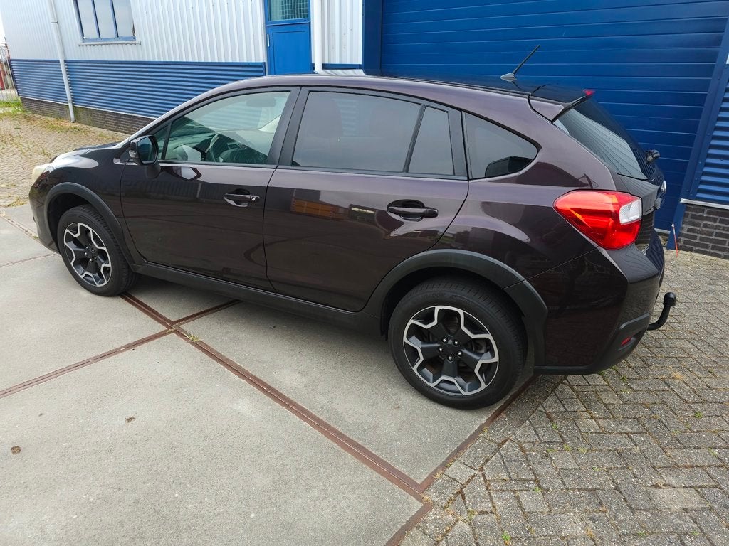 Subaru XV 2.0i Luxury AWD / Trekhaak / Clima / Cruise, Auto's, Zwart, 4 cilinders, 150 pk, Bedrijf