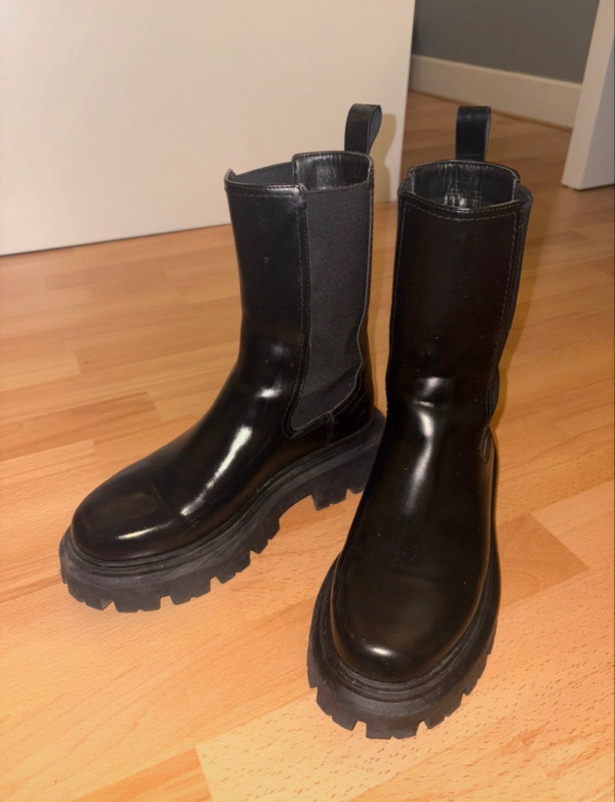 Zwarte H&M Boots Maat 39 - Goede Staat, Ophalen, Gedragen, Zwart, Lage of Enkellaarzen