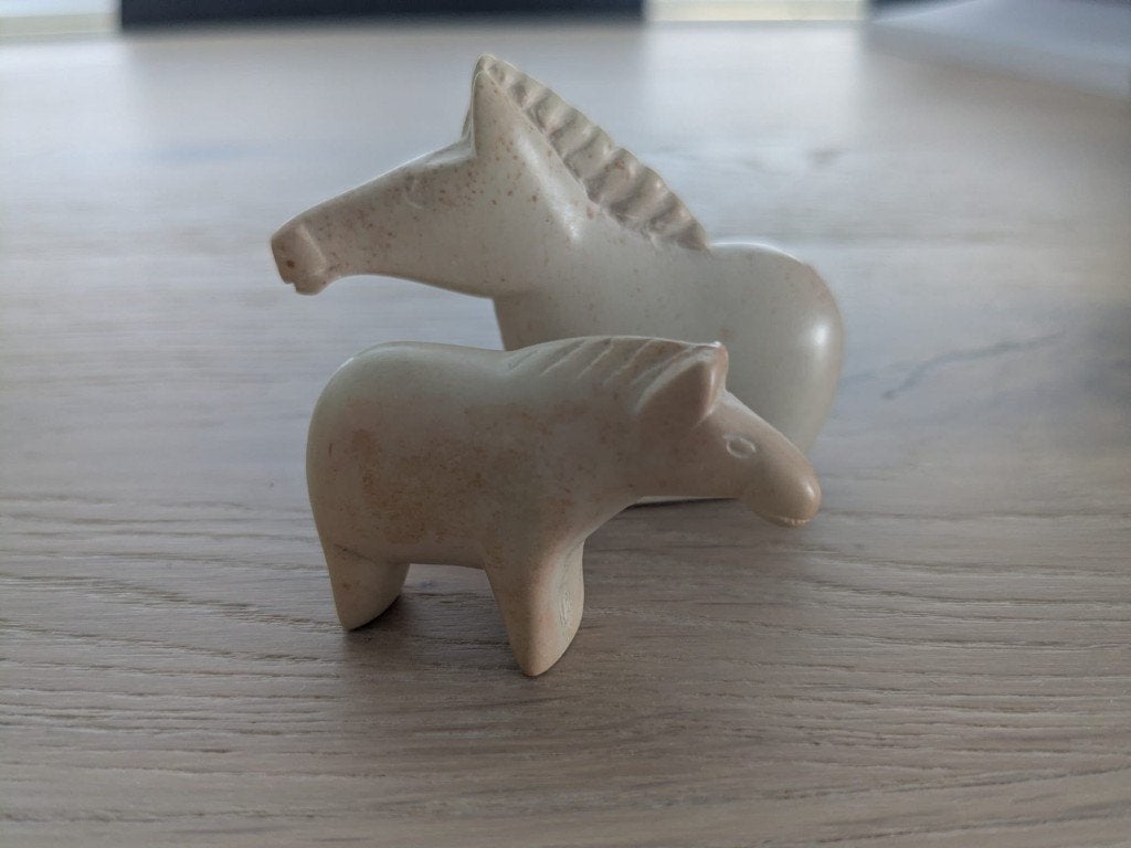 Speksteen paarden setje, Verzamelen, Beelden en Beeldjes, Ophalen, Zo goed als nieuw, Dier