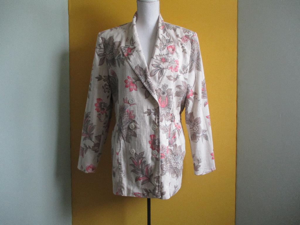 MONDI jasje / colbert maat 40 VINTAGE (made in West Germany), Kleding | Dames, Maat 38/40 (M), Verzenden, Beige, Zo goed als nieuw