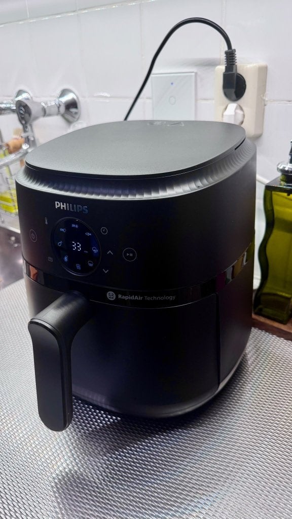 Philips Airfryer 2000 Series 4.2L digitaal RapidAir zwart, Ophalen of Verzenden, Zo goed als nieuw, Airfryer