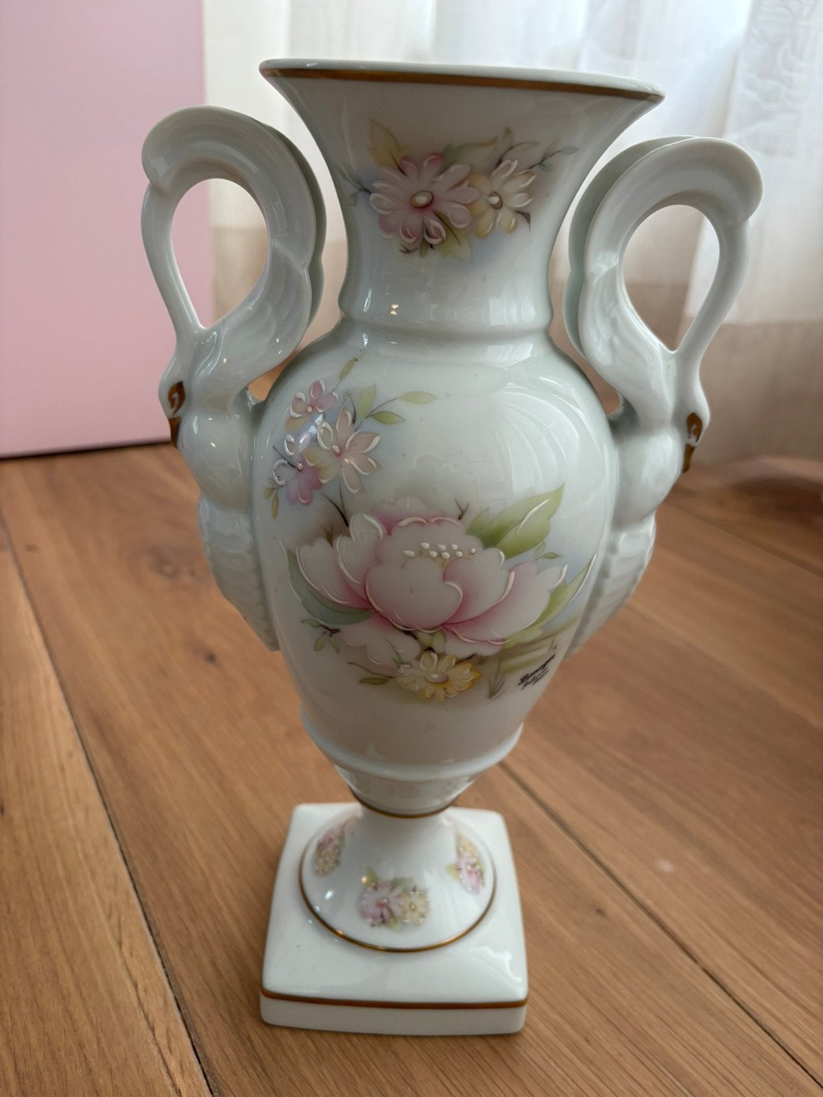 Angelique Limoges porseleinen vaas met zwanen, Antiek en Kunst, Antiek | Vazen, Ophalen of Verzenden