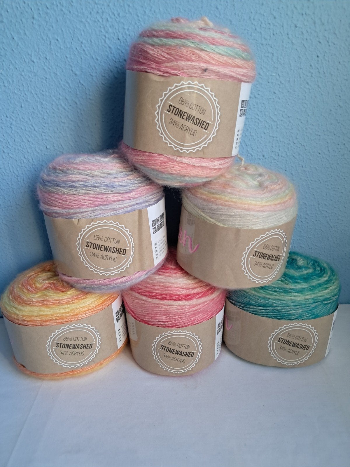 Cake yarn brei- en haakgaren. Per bol:, Ophalen of Verzenden, Nieuw, Breien of Haken, Wol of Garen