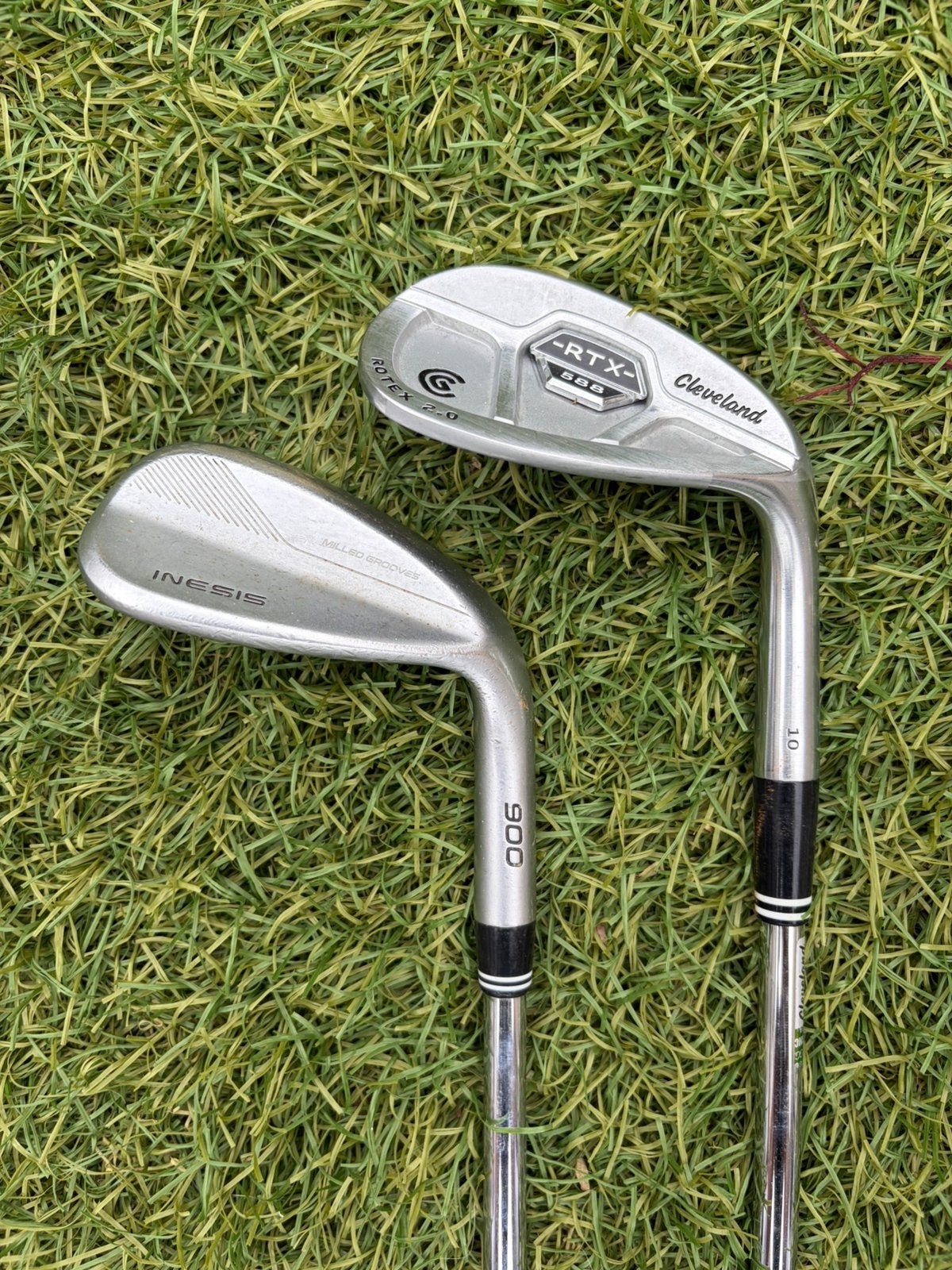 52 & 56 Wedges - Combo deal, Sport en Fitness, Golf, Ophalen, Zo goed als nieuw, Club