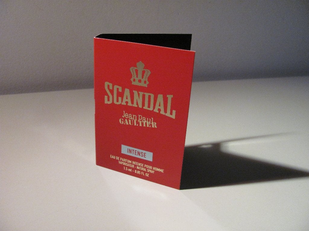 Jean Paul Gaultier - Scandal parfum proefje / sample, Ophalen of Verzenden, Nieuw, Proef of Tester, Gevuld