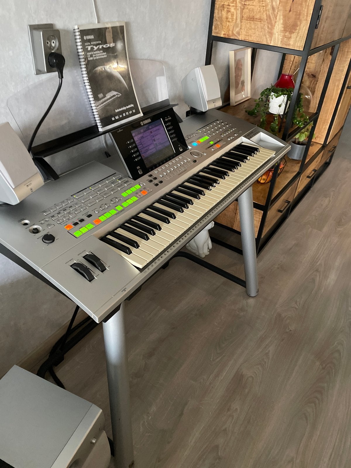 Yamaha Tyros 1 Workstation Keyboard - Zo goed als nieuw, Ophalen, 61 toetsen, Yamaha, Zo goed als nieuw