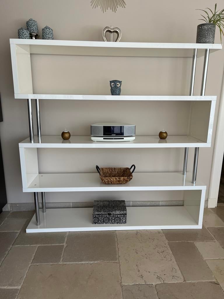 Modern Wit Boekenkast met Chrome Details, Huis en Inrichting, Ophalen, Gebruikt, 100 tot 150 cm, 150 tot 200 cm