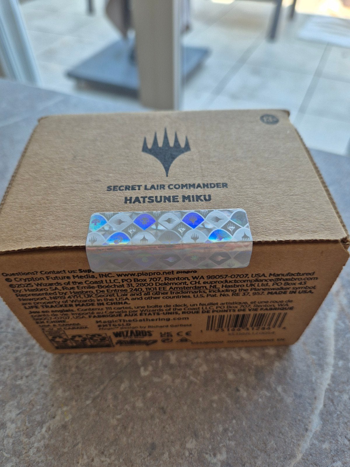 MTG Secret Lair Commander Deck: Hatsune Miku (Nieuw), Hobby en Vrije tijd, Verzamelkaartspellen | Magic the Gathering, Ophalen of Verzenden