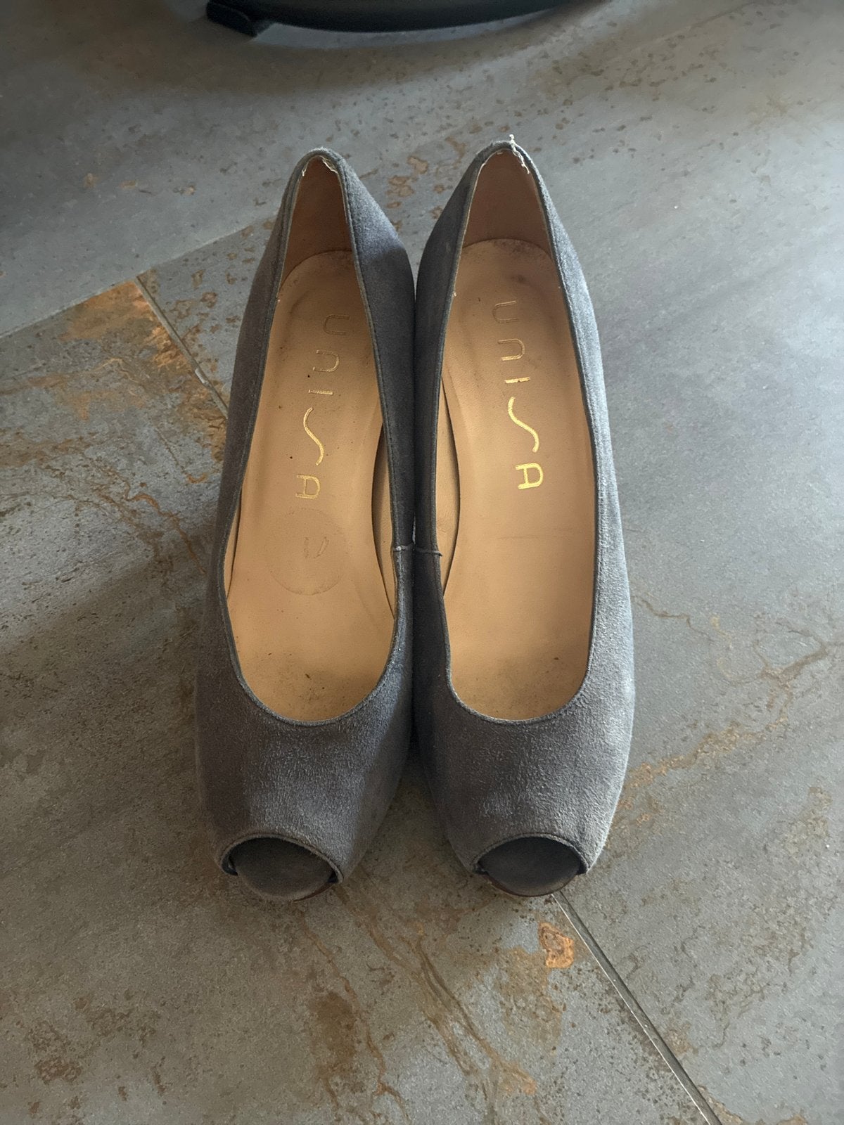 Unisa pumps, Ophalen of Verzenden, Gedragen, Grijs, Pumps