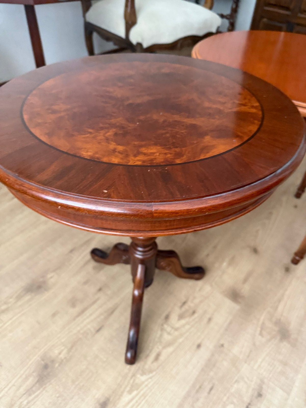 Ronde Mahonie/Wortelnotenhout Salontafel - Circa 50 cm, Ophalen of Verzenden