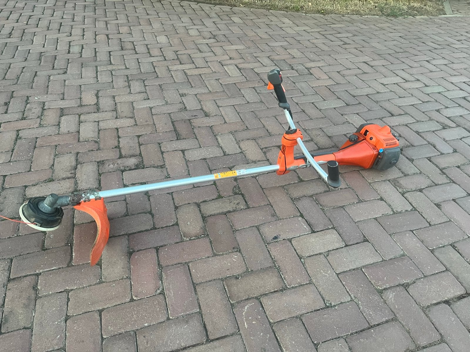 Husqvarna 345R Professionele Bosmaaier - Start & Werkt Goed, Ophalen, Gebruikt, 30 tot 50 cm, Benzine