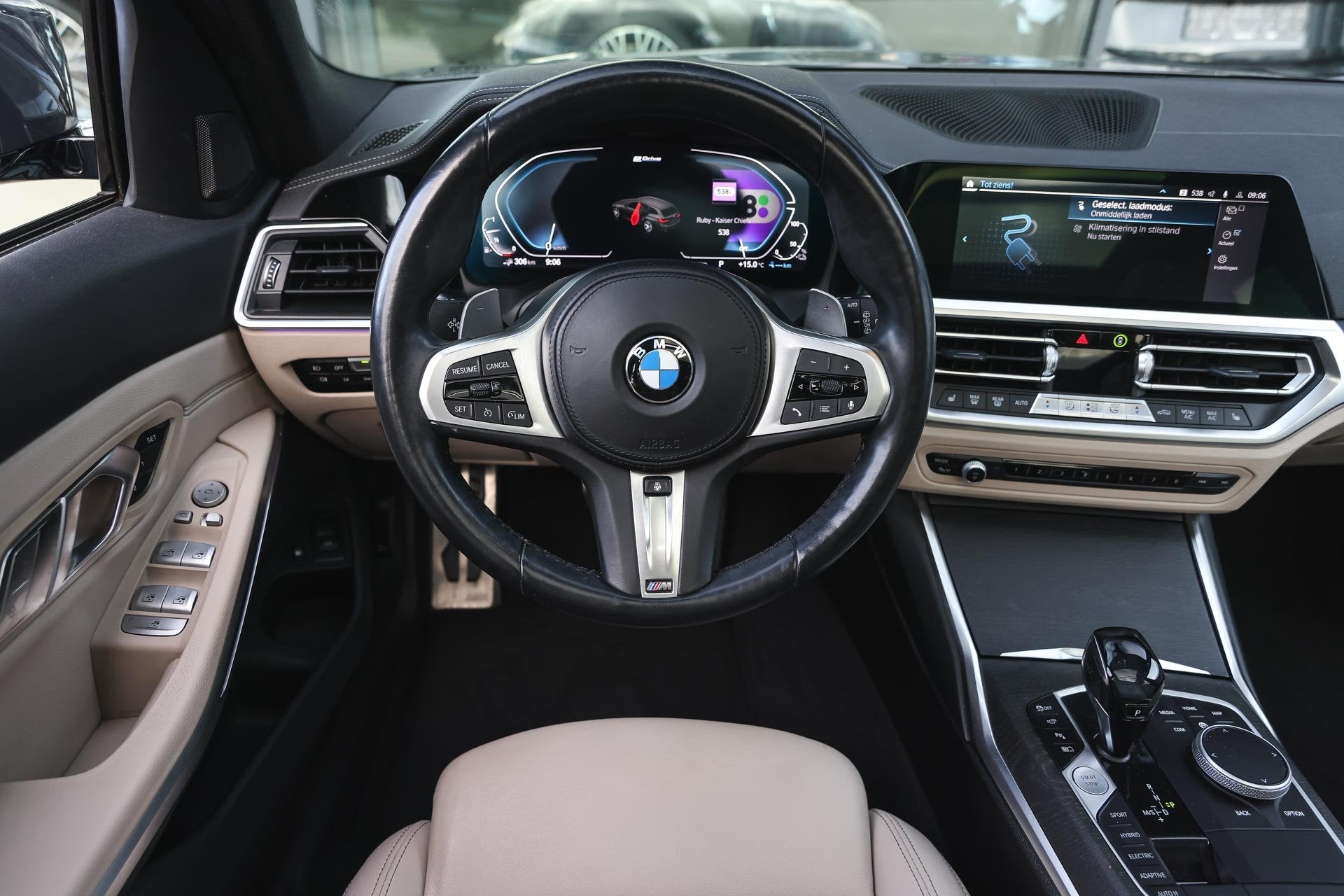 BMW 3 Serie Touring 330e xDrive M Sport Automaat / Trekhaak, Auto's, Gebruikt, 4 cilinders, 120 €/maand, Leder