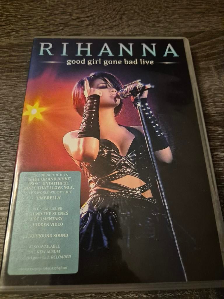 Rihanna, Ophalen of Verzenden, Zo goed als nieuw