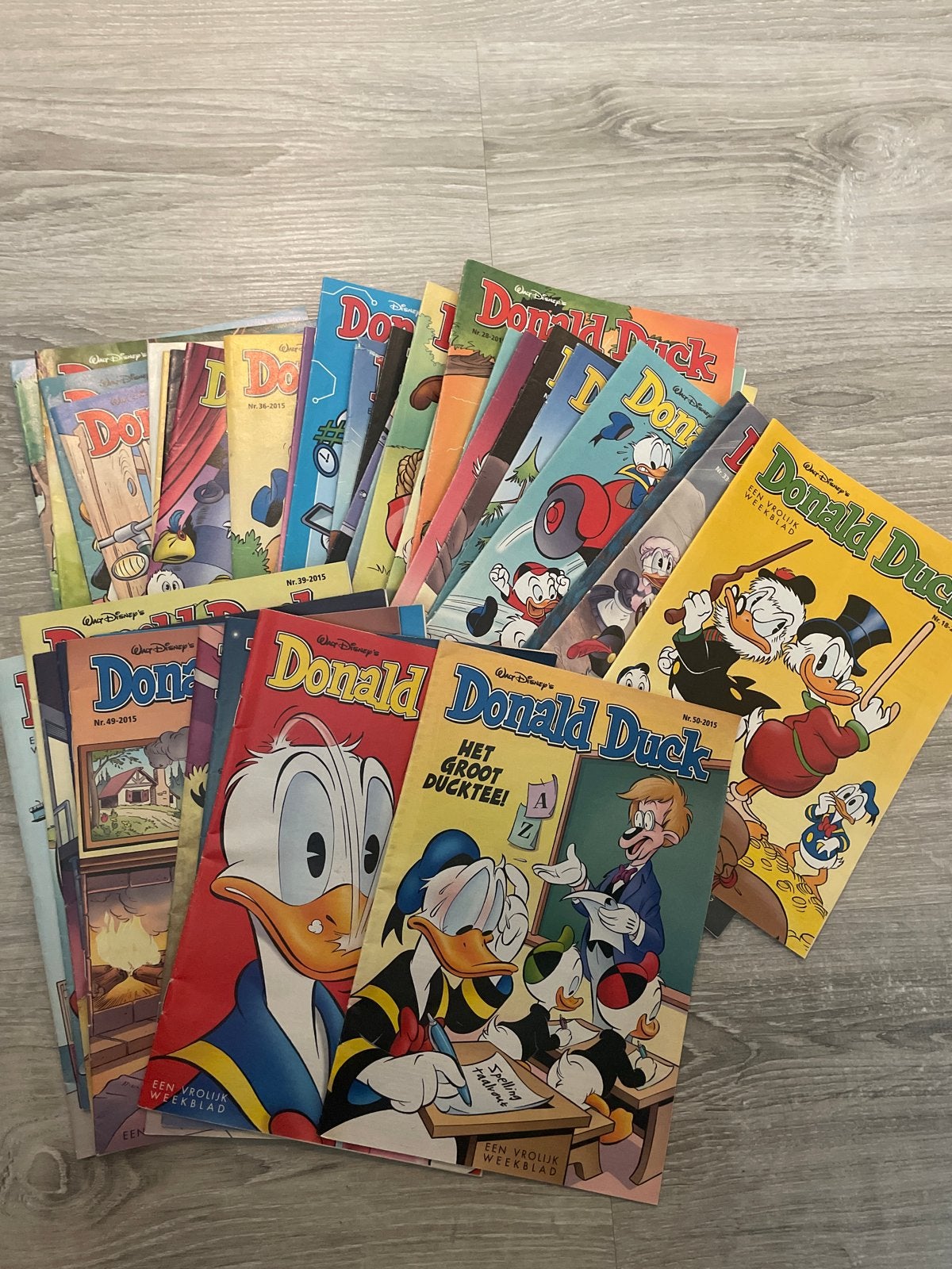 Partij met Donald Duck 2015 - 43 exemplaren, Ophalen, Gelezen, Overige typen