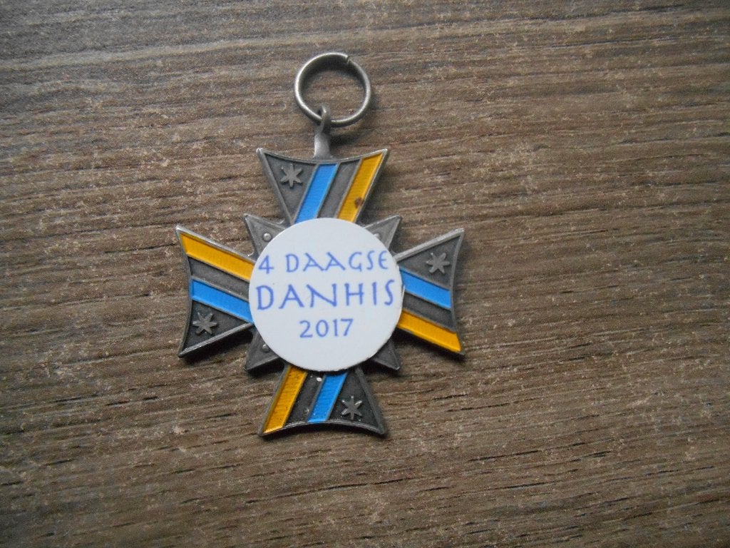 Gepersonaliseerde Vierdaagse medaille 2017, Ophalen of Verzenden, Overige materialen, Nederland