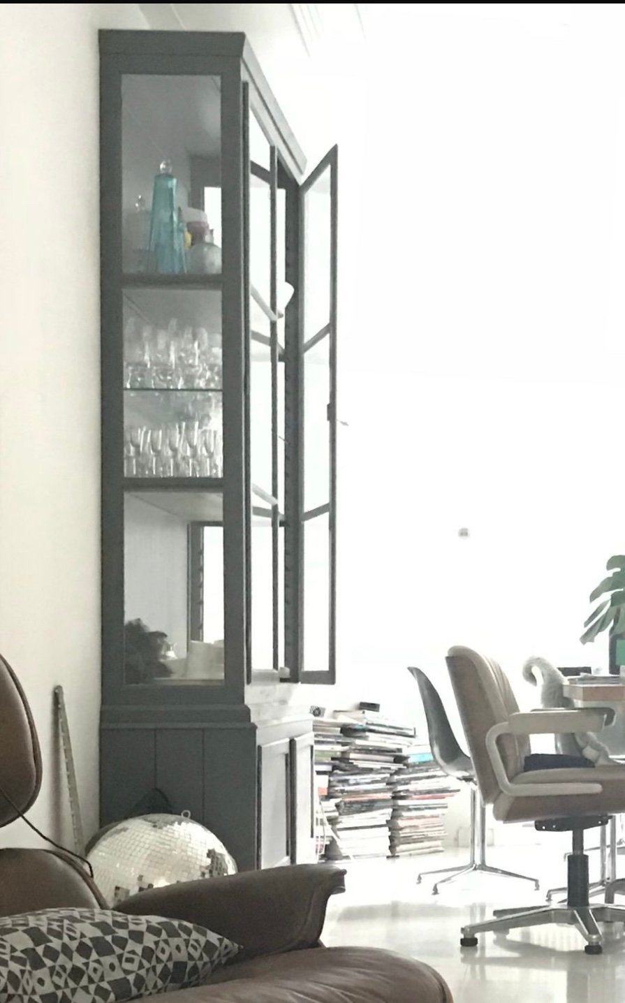 Vitrine kast, Ophalen of Verzenden, 25 tot 50 cm, Met deur(en), Glas