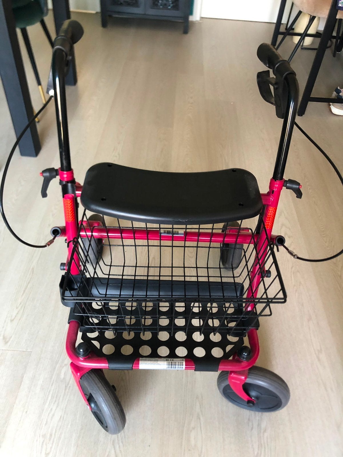 Rollator, Diversen, Ophalen, Opvouwbaar, Zo goed als nieuw