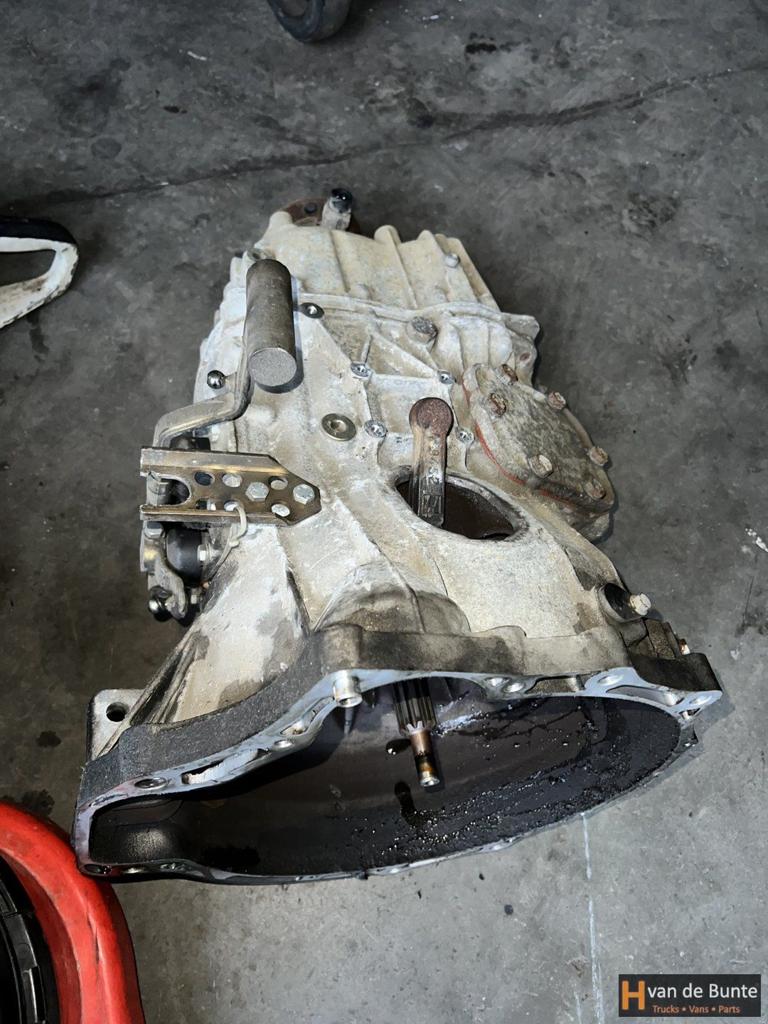 Versnellingsbak 6 Iveco 2.8 TD 121000 KM, Gebruikt, -, Overige automerken, -