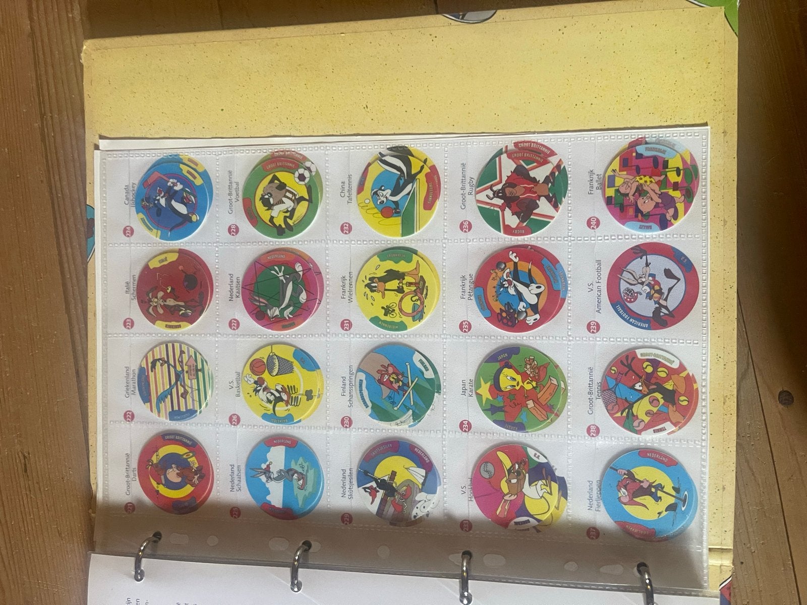 Flippo's Looney Tunes en meer - Complete verzameling, Ophalen, Looney Tunes, Verzameling, Met verzamelmap(pen)