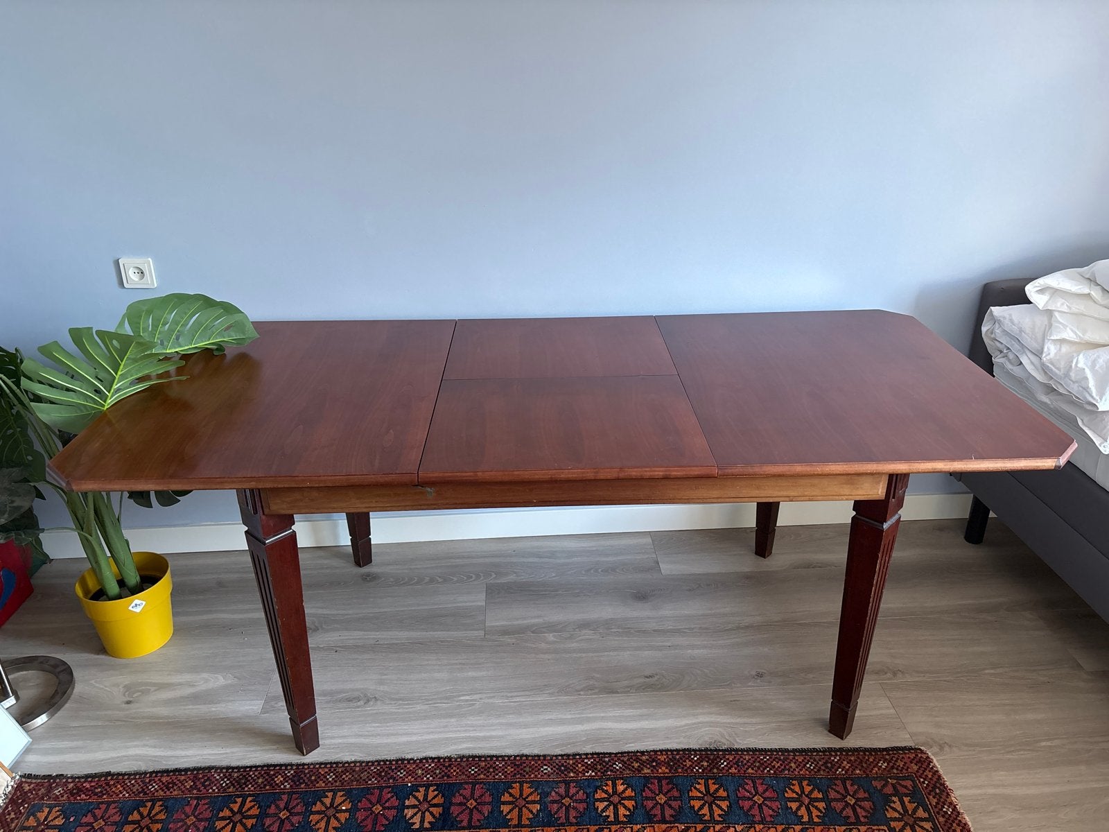 Mooie antieke uitschuifbare eettafel van mahoniehout, Ophalen