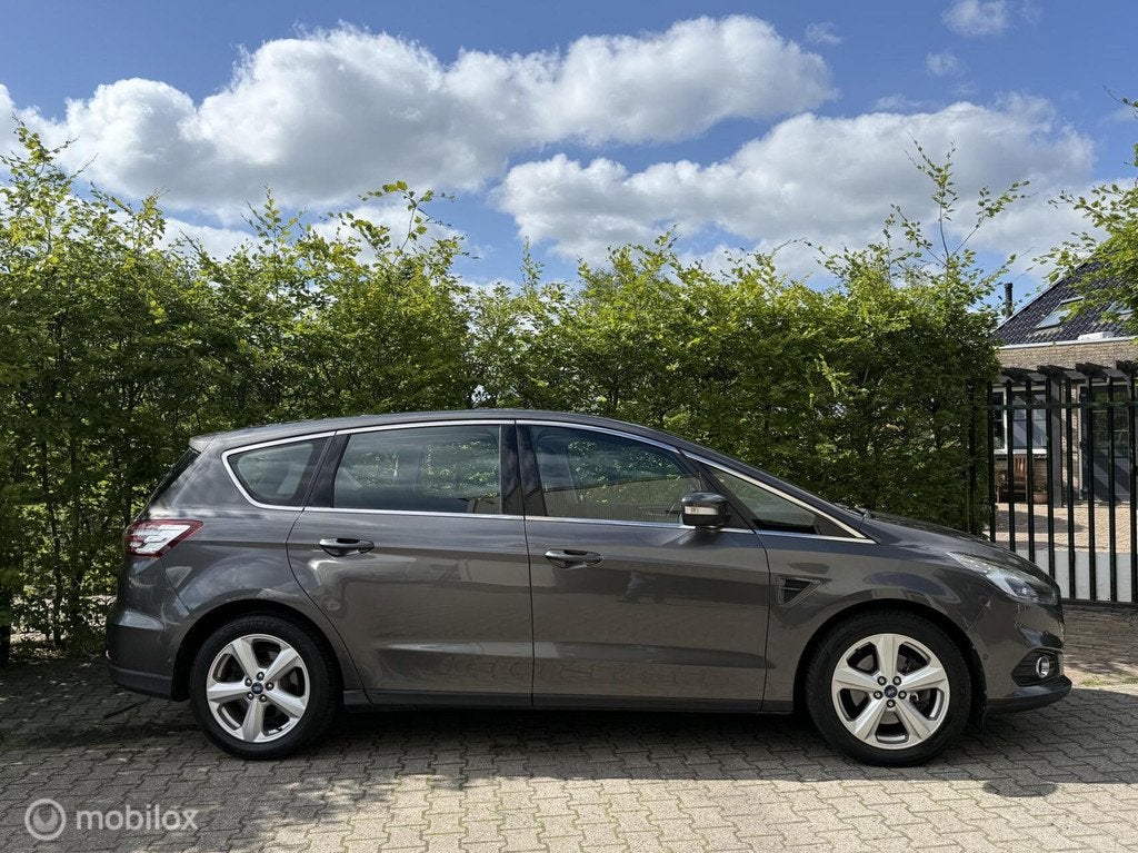 Ford S-Max 1.5 Titanium Led / Panoramadak / Navigatie 2e eig, Auto's, Ford, Bedrijf, Te koop, S-Max, ABS, Achteruitrijcamera, Airbags