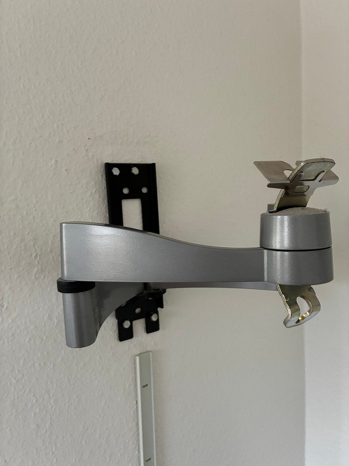 Vogel's EFW 6245 SILVER TV Muurbeugel - Gebruikt, Ophalen, Gebruikt