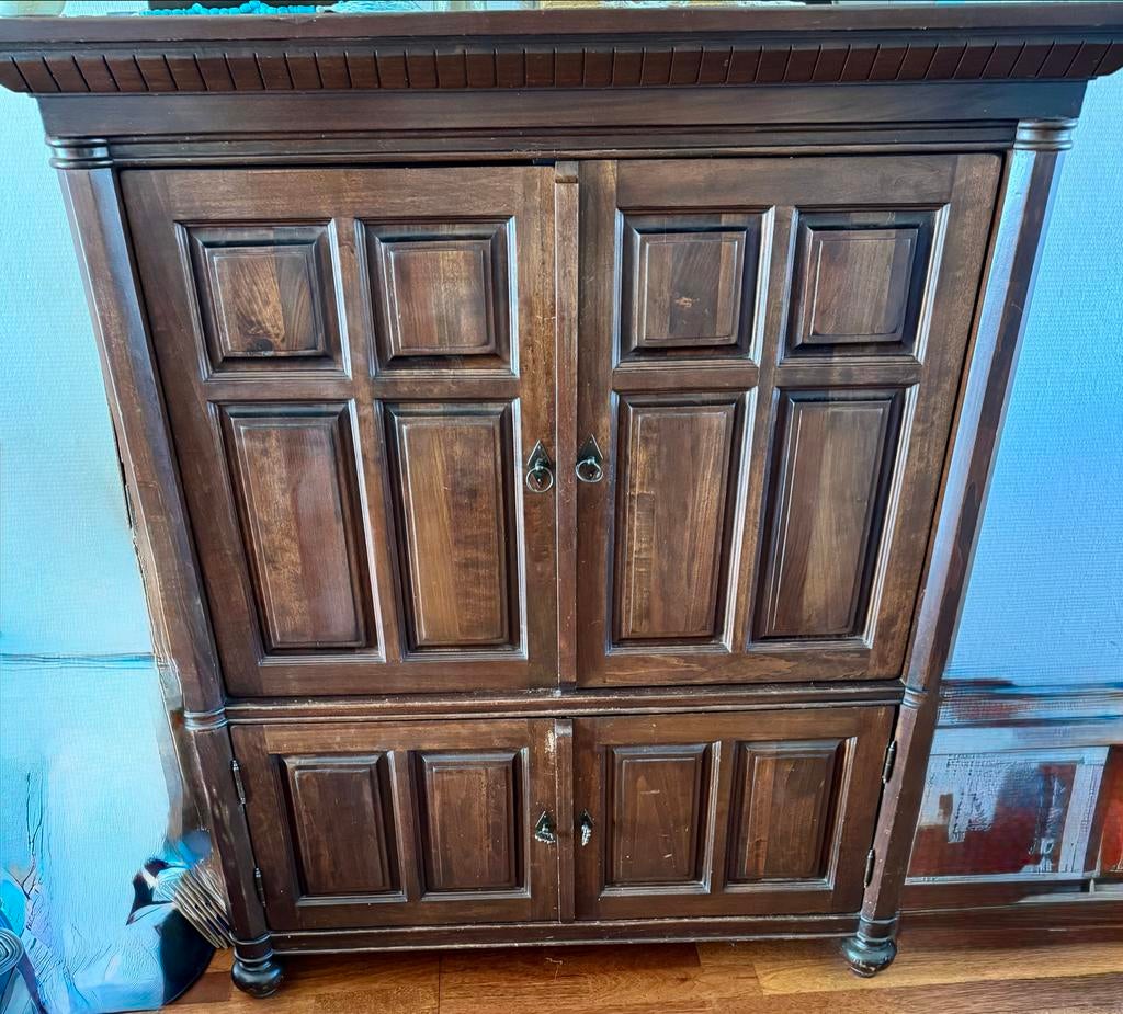 Massief houten kast met paneeldeuren, Ophalen of Verzenden, Gebruikt