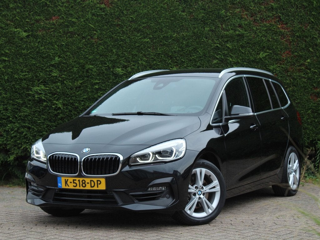 BMW 2 Serie Gran Tourer 218i High Executive Edition | Headup, Auto's, Gebruikt, 2-Serie Gran Tourer, Zwart, 19 km/l