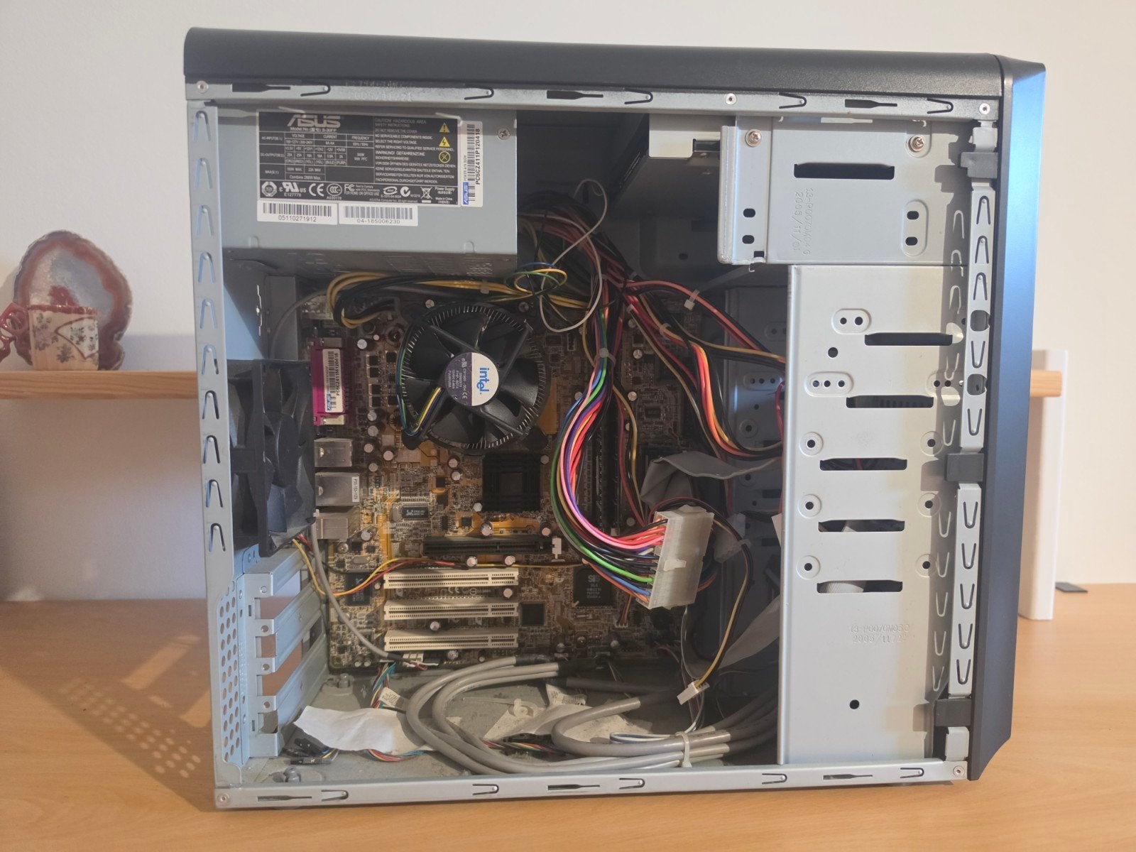 ASUS Vintage retro PC – P5S800-VM – LGA775 / DDR / AGP – ong, Ophalen of Verzenden